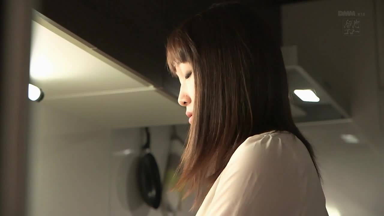 Sana Mizuhara in Housewife Sana Wants Her Friends Husband - MilfsInJapan